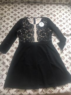 Платье красивейшее кружевное 48