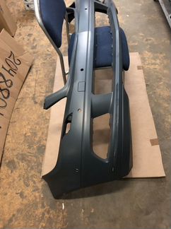 Бампер передний W204 C class Оригинал Новый