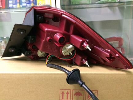 KIA ceed 2 2013- Фонарь левый