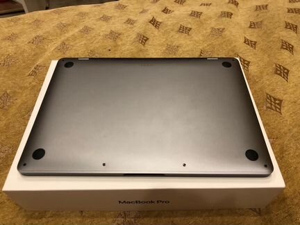 MacBook Pro 13 Retina 2019 128 SSD/рст с чеком