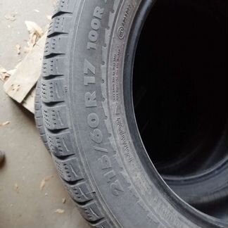 Nokian hapelita 215.60 r17