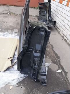 Крыло заднее левое Cadillac Escalade IV