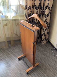 Брючница. Пресс для брюк. Гладильная доска для брю