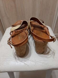 Босоножки