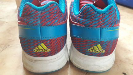 Кроссовки Adidas