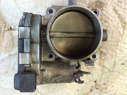 Заслонка, патрубок, впускной дроссель Мерседес