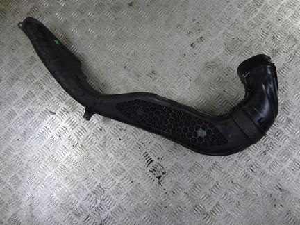 Патрубок воздухоочистителя Opel Insignia