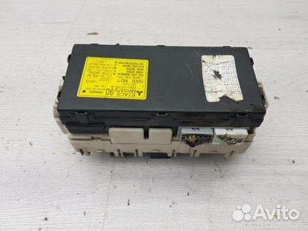 Блок предохранителей салонный Mitsubishi Galant 8