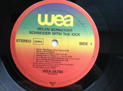 Helen Schneider