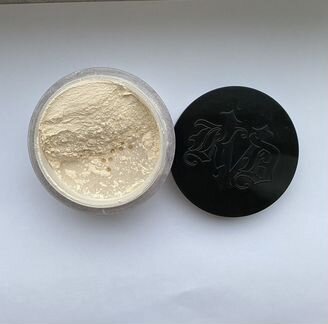 Пудра Kat von D