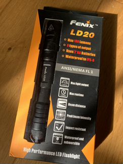 Светодиодный тактический фонарик fenix LD20 оригин
