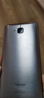 Телефон Honor 5c