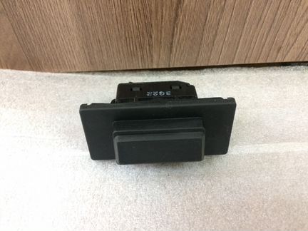 Mazda 6 gj Кнопка Багажника седан мазда 6 gj