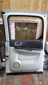 Дверь задняя правая Cadillac Escalade ESV