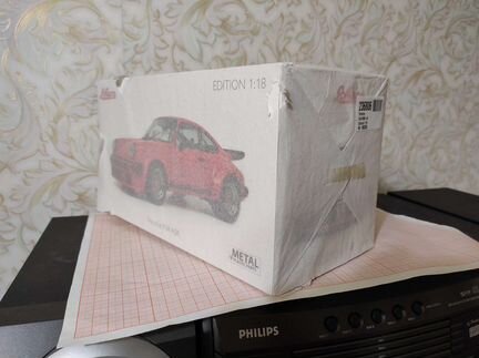 Porsche 934 RSR 1/18 Schuco