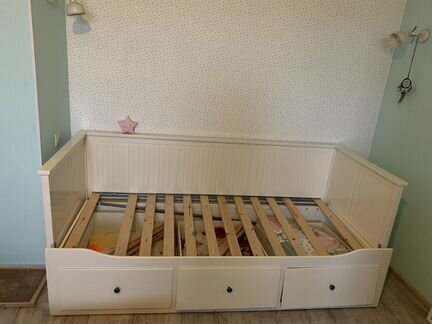Кровать кушетка Икеа IKEA Хемнэс