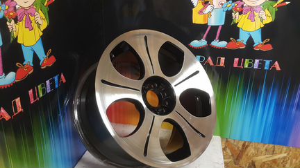 Разноширокие японские диски 4*114,3 и 5*114,3