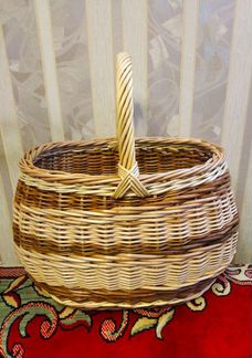 Корзина плетеная с ручкой