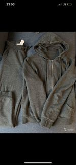 Спортивный костюм женский