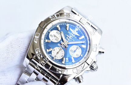 Брутальные мужские часы Breitling Chronomat B01