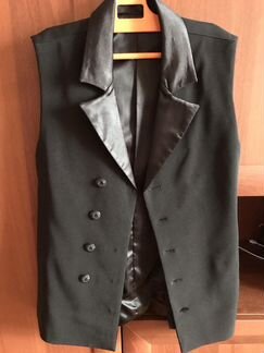 Рубашка-боди, жилет, галстук.Комплект для спортивн