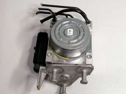 Блок abs Mercedes C W205 2015