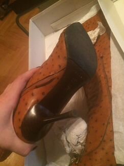 Из кожи страуса сапоги бежевые Casadei