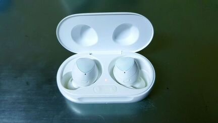 Samsung galaxy buds plus