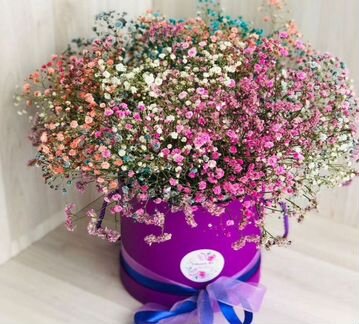 Цветы в коробках
