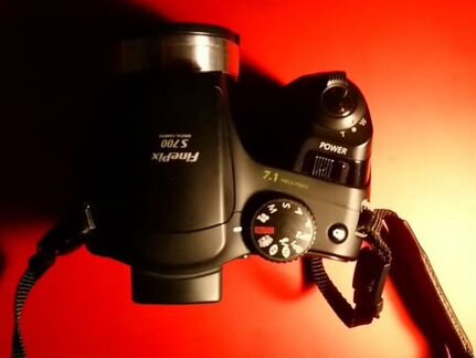 Fujifilm FinePix S700 7,1Mp, с сумкой Lowepro