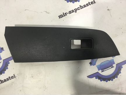 Кнопка стеклоподъемника передняя правая Mazda 6 (G