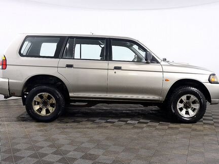 Mitsubishi Pajero Sport 2.5 МТ, 2004, 214 189 км