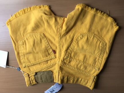Шорты Levi’s,новые