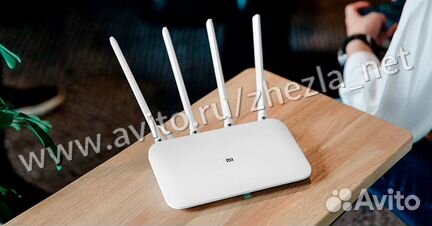 Роутер Xiaomi Wi-Fi 4А Giga Version