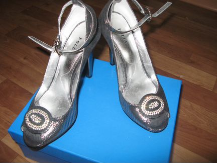 Туфли серебряные folle Размер - 35