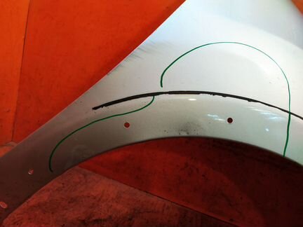 Крыло переднее правое Renault Sandero 2 2013-Нв