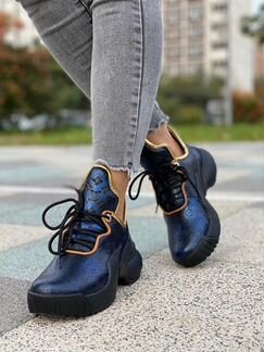 Кроссовки Louis Vuitton