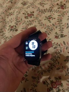 Apple Watch 4 44 mm Nike+