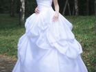 Свадебное платье от бренда Gabbiano, кринолин-подъ