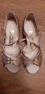 Туфли для бальных танцев
