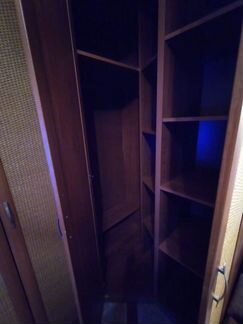 Шкаф угловой