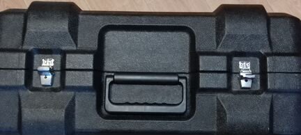 Сверхмощный проф, жесткий кофр Sony LC421