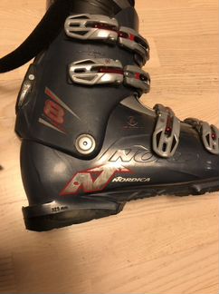Горнолыжные ботинки