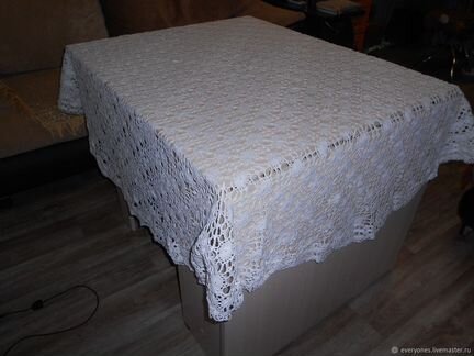 Ажурная скатерть