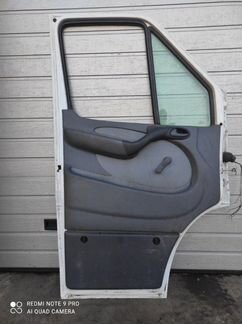 Дверь водительская. Mercedes-Benz Sprinter W901