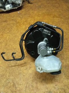 Вакуумный усилитель тормозов Range Rover Evoque