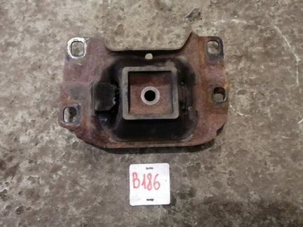 Подушка двигателя левая Mazda 3 BK LF 2006