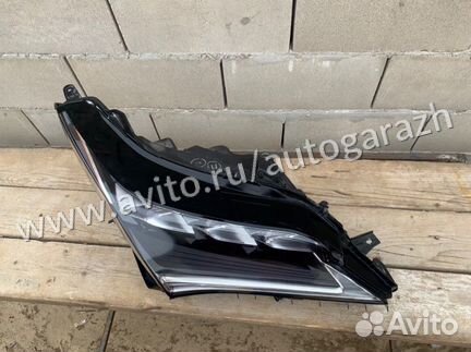 Фара передняя правая Lexus Rx200 AGL25W 2GR-FKS