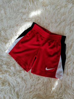 Шорты Nike