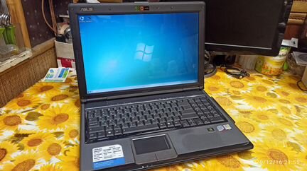 Ноутбук asus X55SV